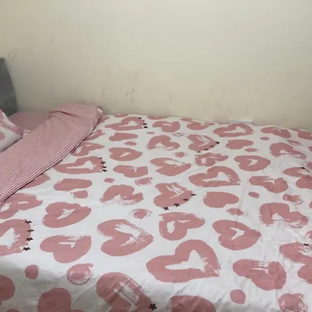 Double Bedroom In Erith